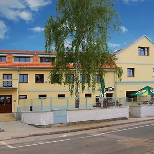A Restaurace Simanda Pensionat